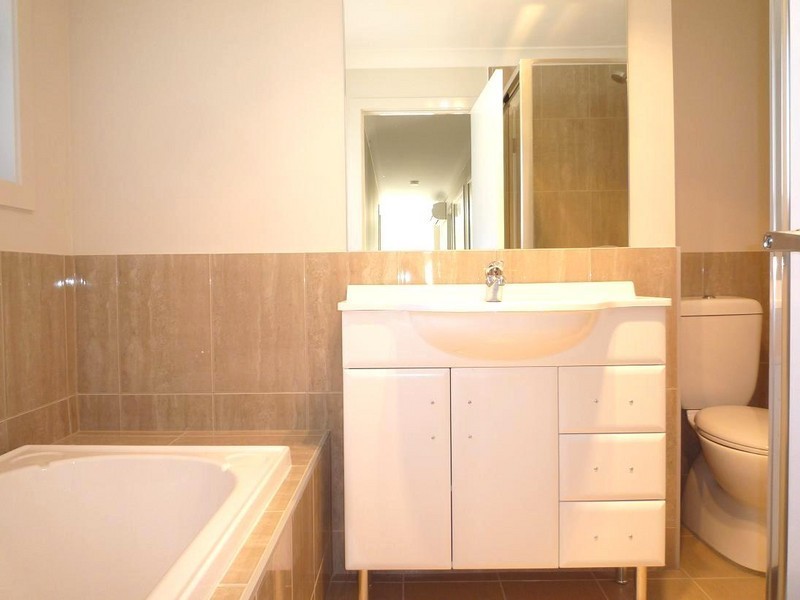 2/3 Marlowe Avenue, Rutherford NSW 2320