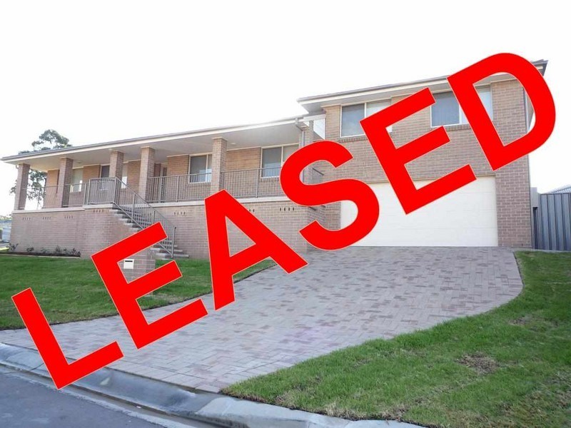 18 Woodbridge Drive, Cameron Park NSW 2285