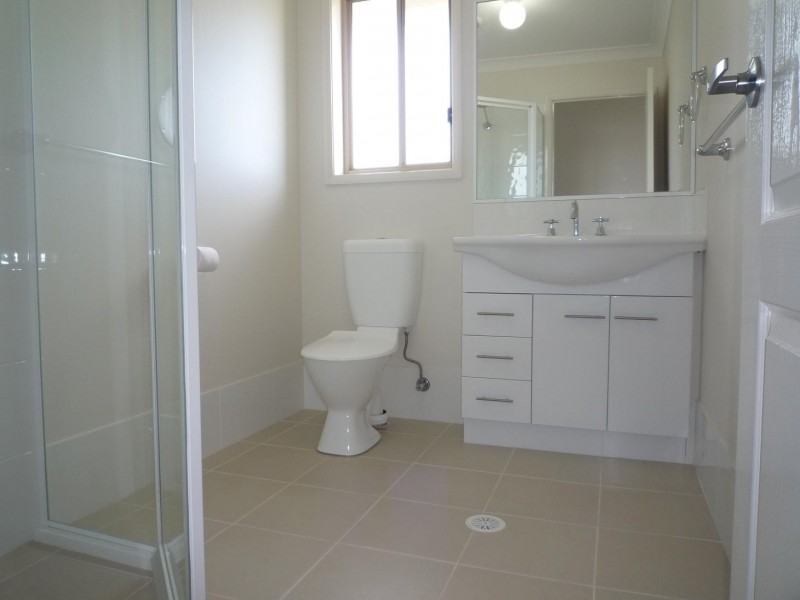 40 Pumphouse crescent, Rutherford NSW 2320