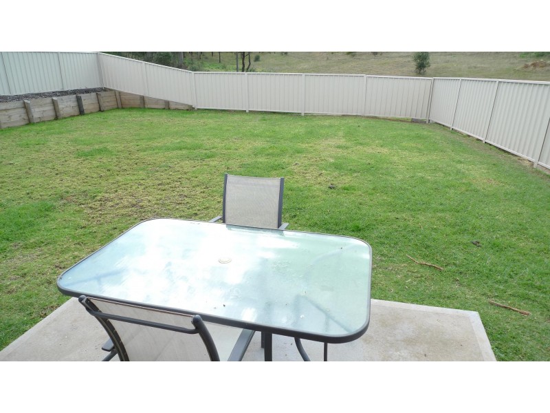 40 Pumphouse crescent, Rutherford NSW 2320