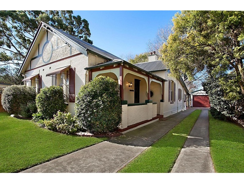 18 Short Street, Lorn NSW 2320