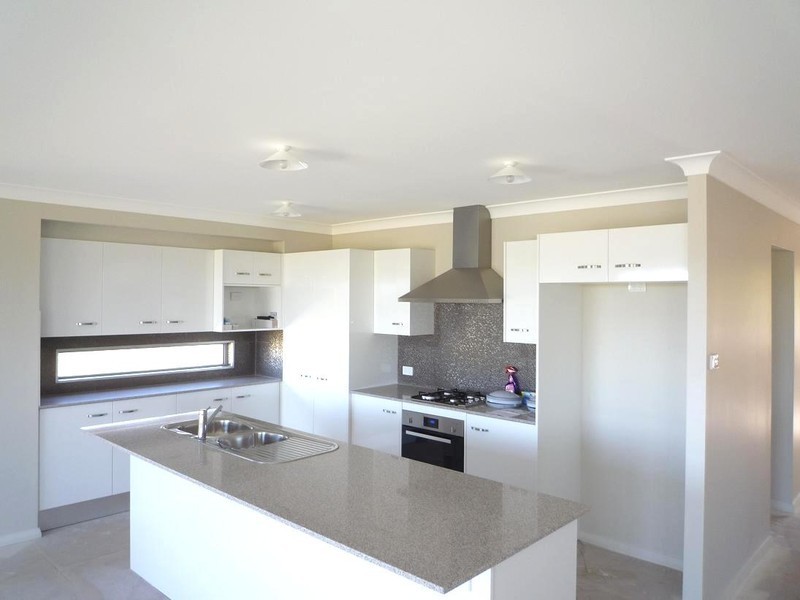 40 James Leslie Drive, Gillieston Heights NSW 2321