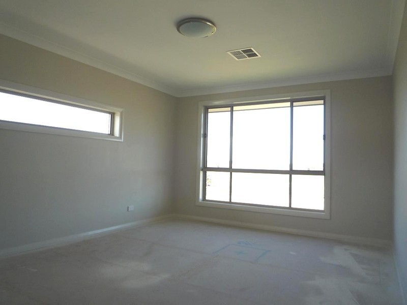 40 James Leslie Drive, Gillieston Heights NSW 2321