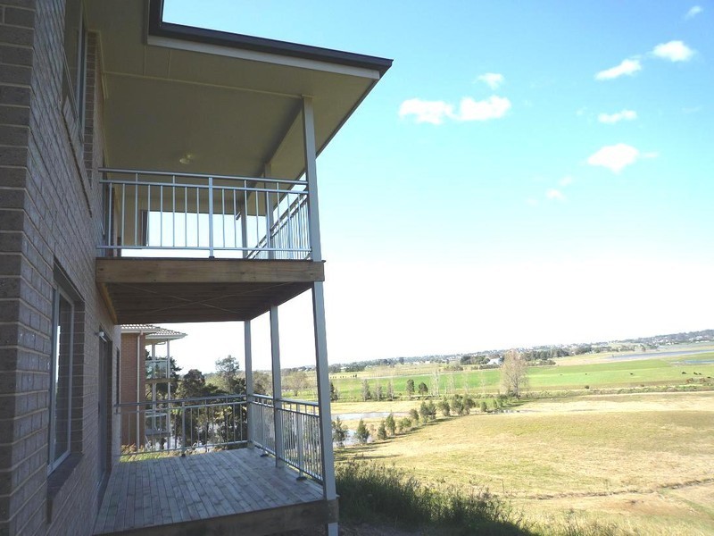 40 James Leslie Drive, Gillieston Heights NSW 2321