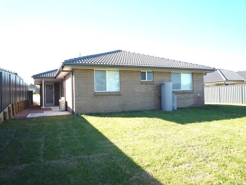 60A York Street, Greta NSW 2334