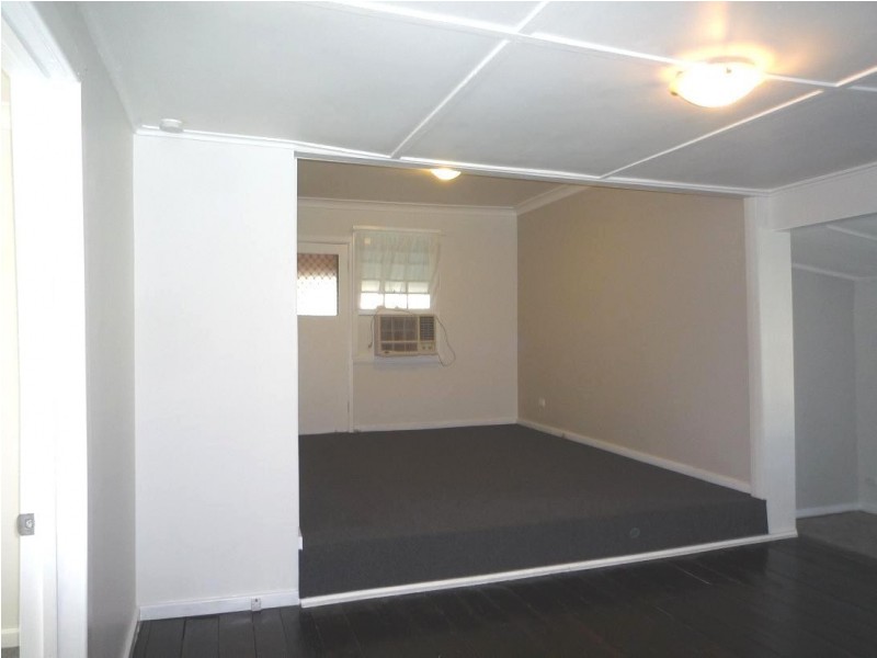 9 Albert Street, Maitland NSW 2320