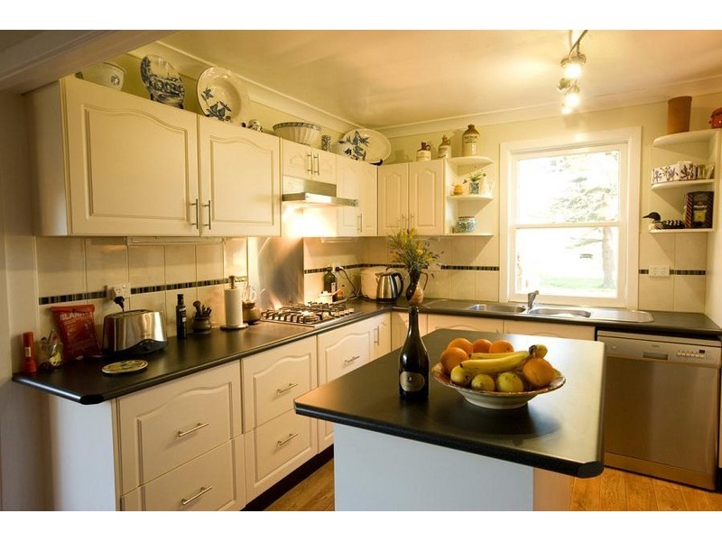84 Valley Street, Gosforth NSW 2320