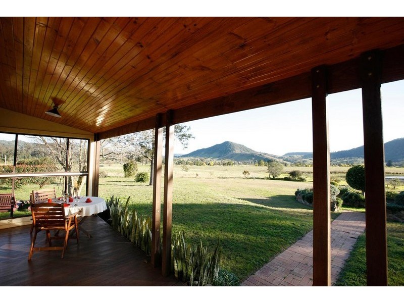 84 Valley Street, Gosforth NSW 2320