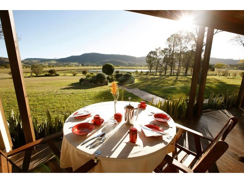 84 Valley Street, Gosforth NSW 2320