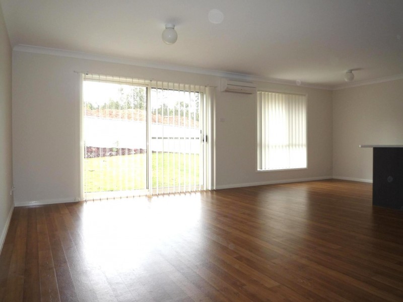 34 Pumphouse Crescent, Rutherford NSW 2320