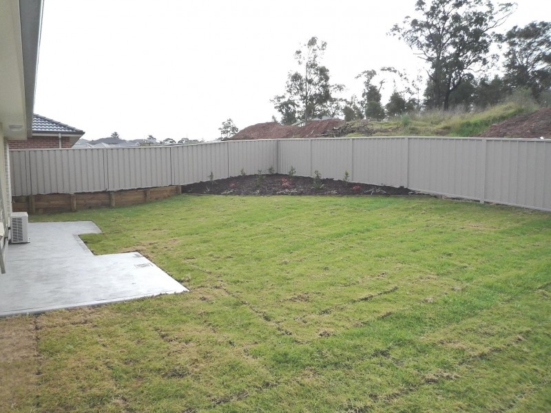 34 Pumphouse Crescent, Rutherford NSW 2320