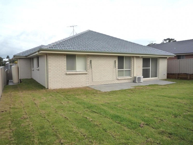 34 Pumphouse Crescent, Rutherford NSW 2320