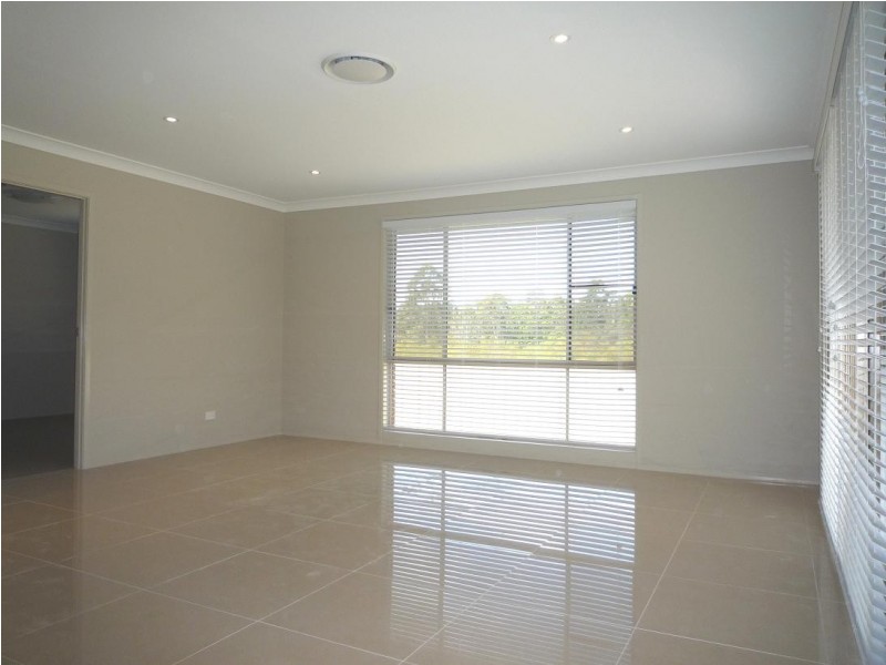 31 Conder Crescent, Metford NSW 2323