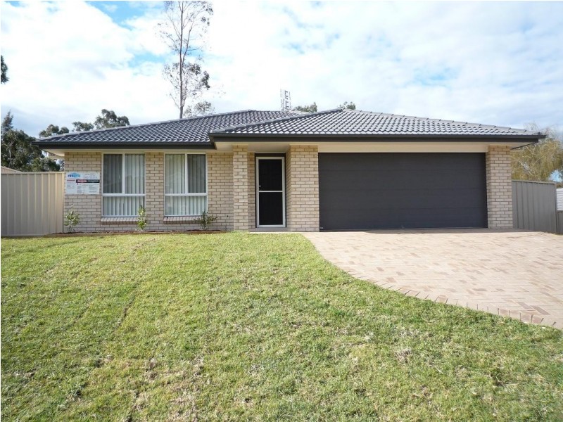 49 Brigantine Street, Rutherford NSW 2320
