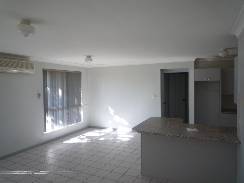 2/30 Eucalyptus Crescent, Metford NSW 2323