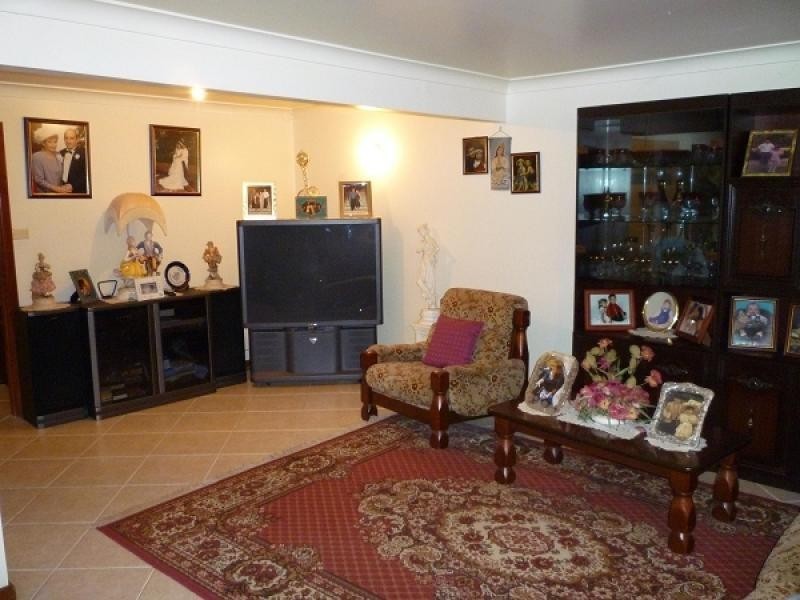 63  Pywells Road, Luskintyre NSW 2321