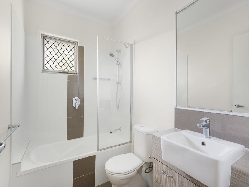 7/11 Cottenham Street, Fairfield QLD 4103