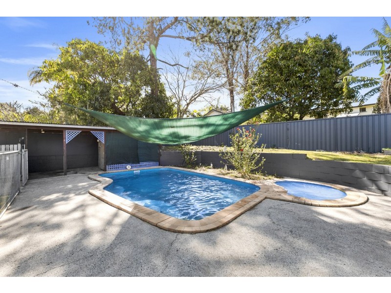18 Benton Street, Acacia Ridge QLD 4110