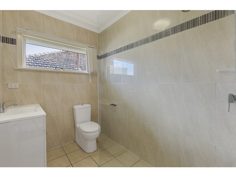 92 Brisbane Corso, Fairfield QLD 4103