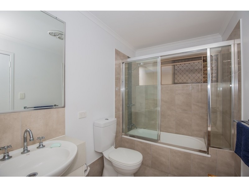 2/60 Bower Street, Annerley QLD 4103