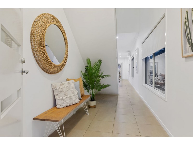 69 Dartmouth Street, Coopers Plains QLD 4108