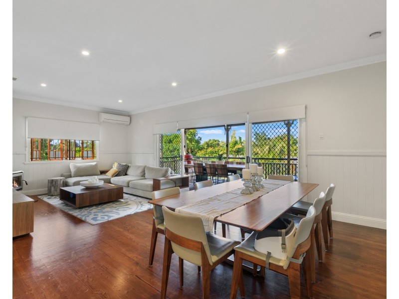 4 Orford Street, Tarragindi QLD 4121