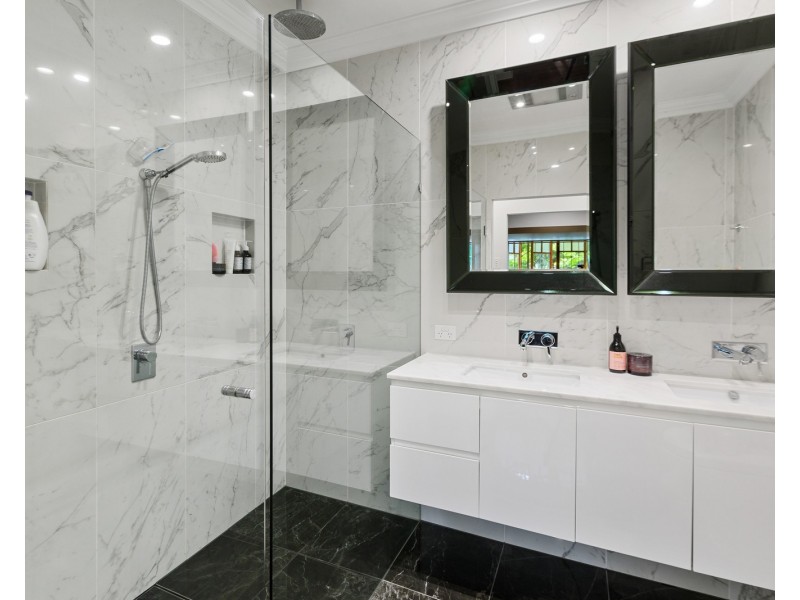 4 Orford Street, Tarragindi QLD 4121