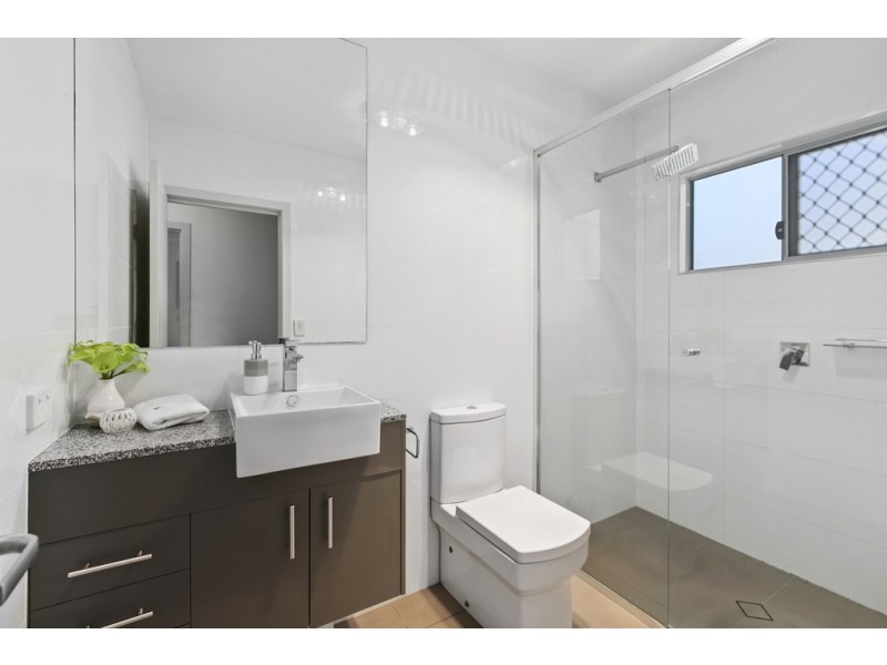 44a Wilton Terrace, Yeronga QLD 4104