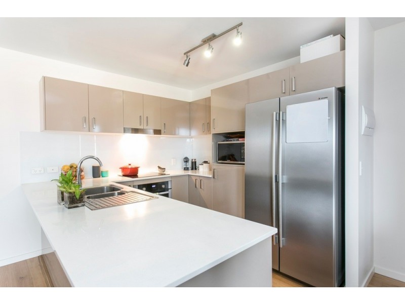 16/25 Cracknell Road, Annerley QLD 4103