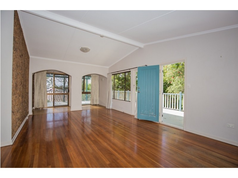 59 Dunrod Street, Holland Park West QLD 4121