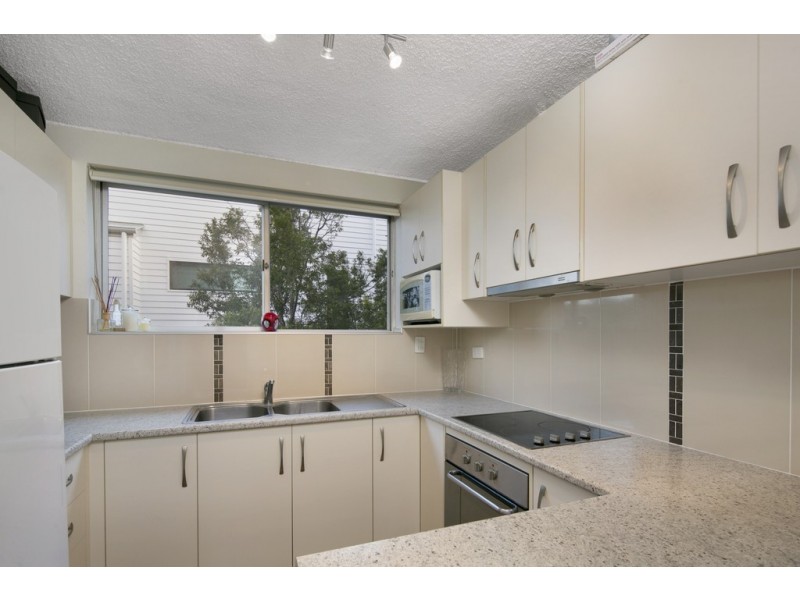 3/8 Feez Street, Yeronga QLD 4104