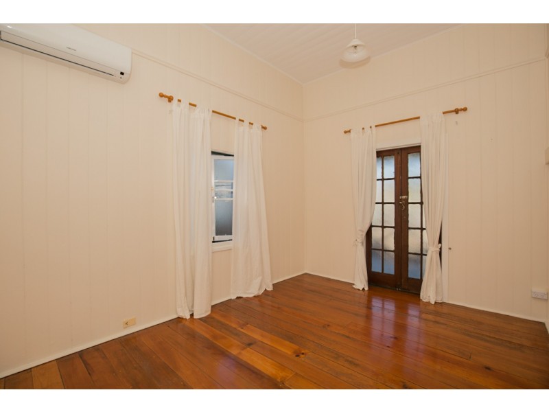 95 Annerley Road, Woolloongabba QLD 4102