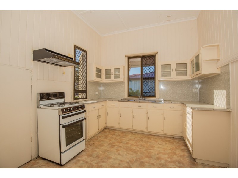 253 Fairfield Road, Fairfield QLD 4103