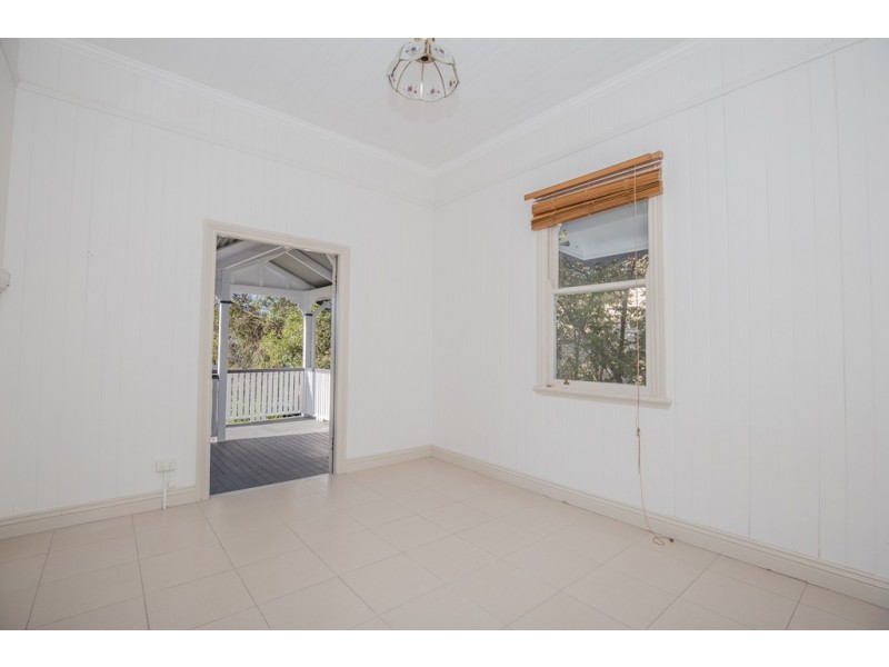 17 Juliette Street, Annerley QLD 4103