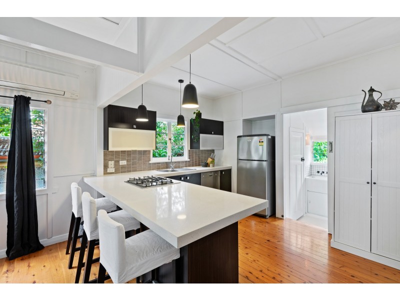 3 Robinson Street, Moorooka QLD 4105