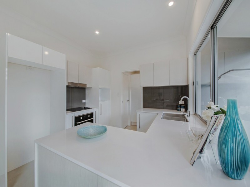 4 and 6/371 Fairfield Road, Yeronga QLD 4104