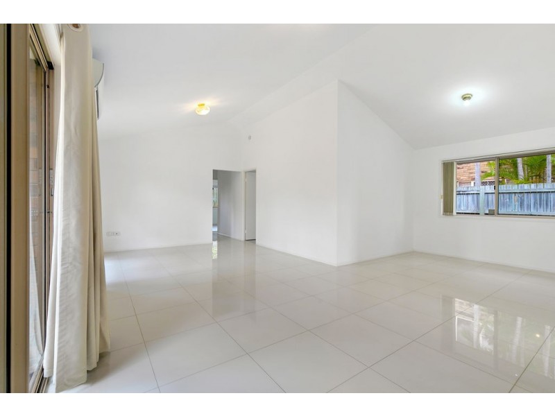 11 Atkinson Close, Coopers Plains QLD 4108