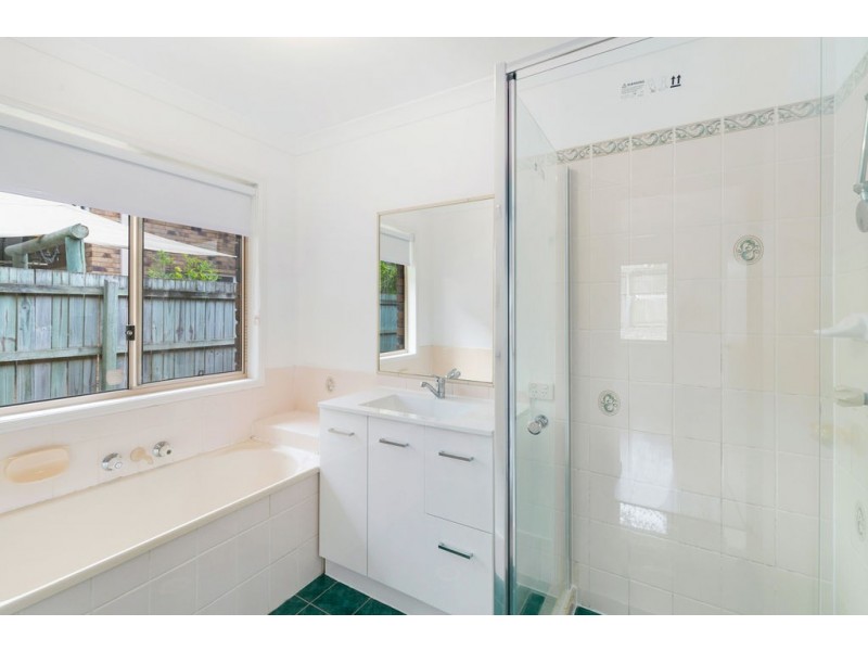 11 Atkinson Close, Coopers Plains QLD 4108