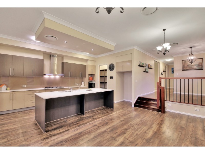 105 Nyleta Street, Coopers Plains QLD 4108