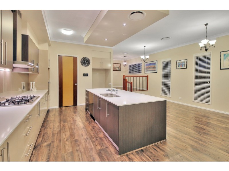 105 Nyleta Street, Coopers Plains QLD 4108