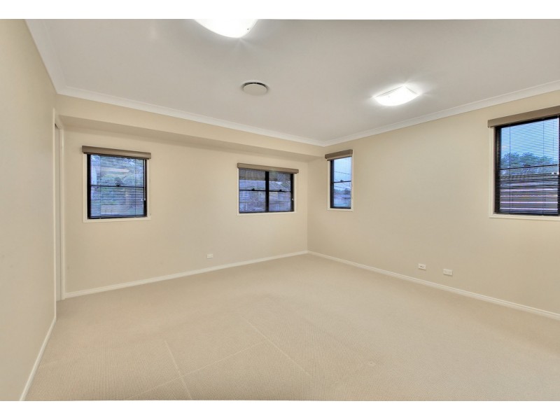 105 Nyleta Street, Coopers Plains QLD 4108