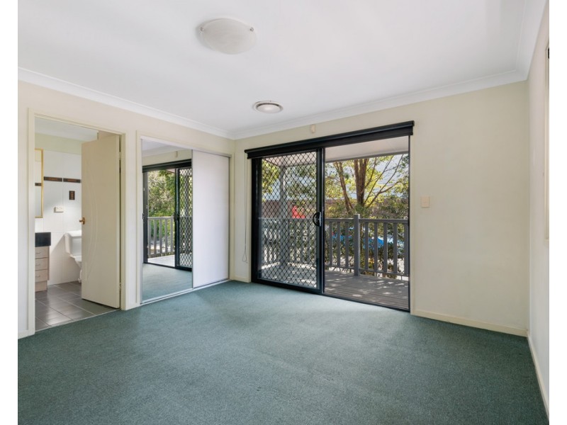 1/18 Princess Street, Fairfield QLD 4103