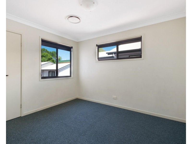 1/18 Princess Street, Fairfield QLD 4103