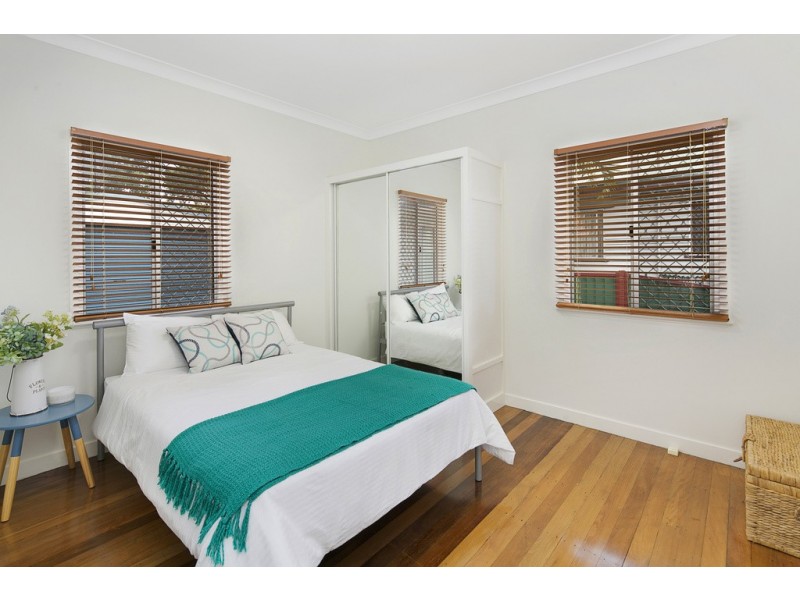 11 Vereker Street, Coopers Plains QLD 4108