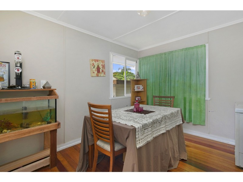 16 Benton Street, Acacia Ridge QLD 4110