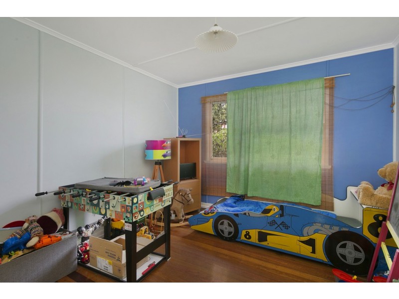 16 Benton Street, Acacia Ridge QLD 4110