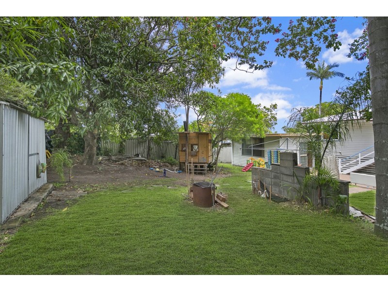 16 Benton Street, Acacia Ridge QLD 4110
