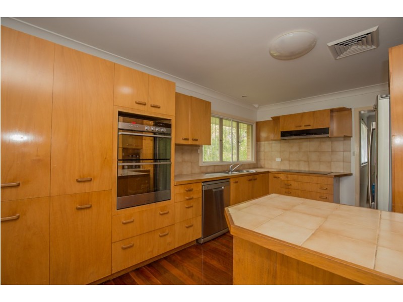 18 Errington Street, Moorooka QLD 4105