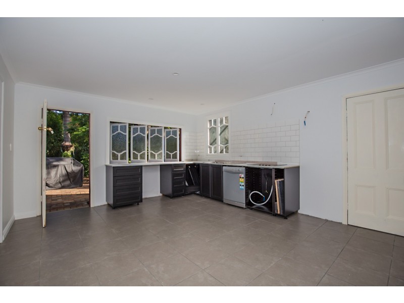 51a Arras Street, Yeronga QLD 4104