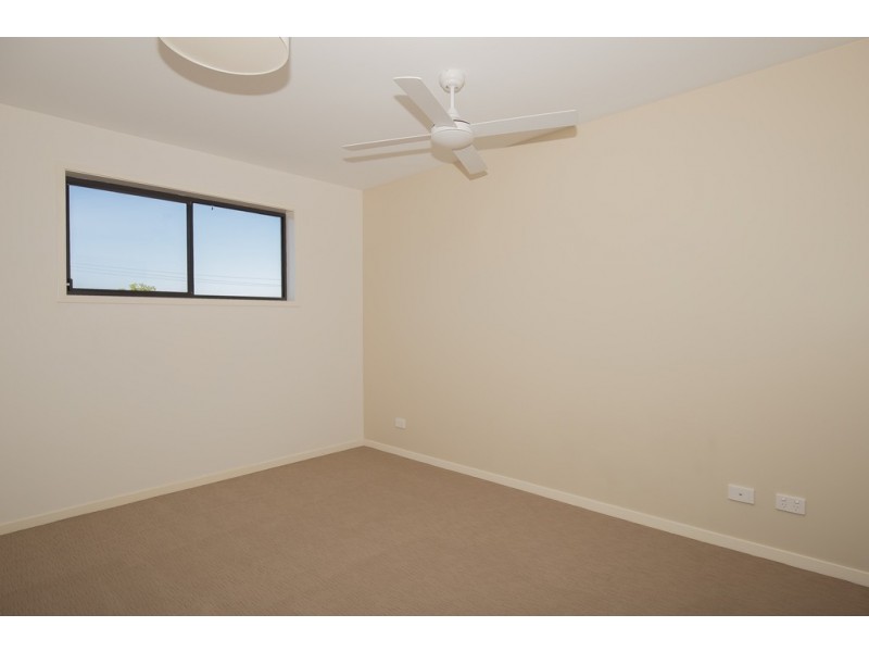 10/16 Lyons Street, Moorooka QLD 4105